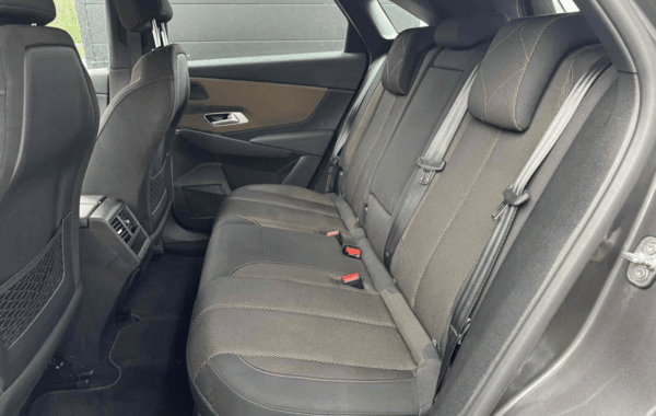 ds-ds-7-crossback-bluehdi-180ch-so-chic-automatique - 960704713