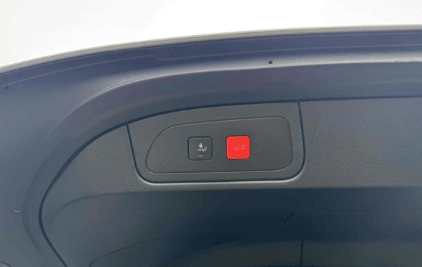 ds-ds-7-crossback-bluehdi-180ch-so-chic-automatique - 960704713