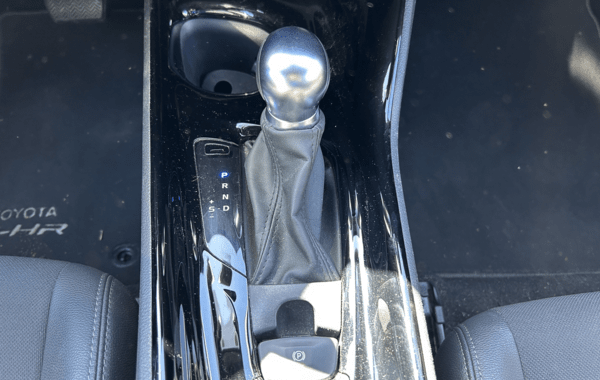 toyota-c-hr-184h-edition-2wd-e-cvt-my22 - 960774713