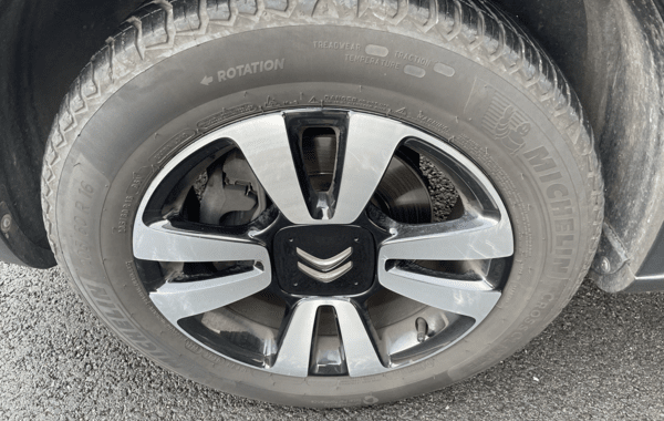 citroen-c3-aircross-puretech-130ch-s-s-shine-eat6 - 961114713