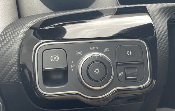 mercedes-classe-a-180-136ch-style-line-7g-dct - 961344713