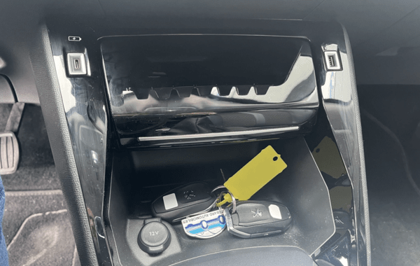 peugeot-2008-1-2-puretech-100ch-s-s-allure-pack - 961914713