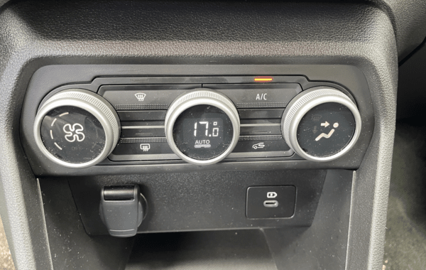 dacia-sandero-1-0-tce-90ch-journey - 961924713