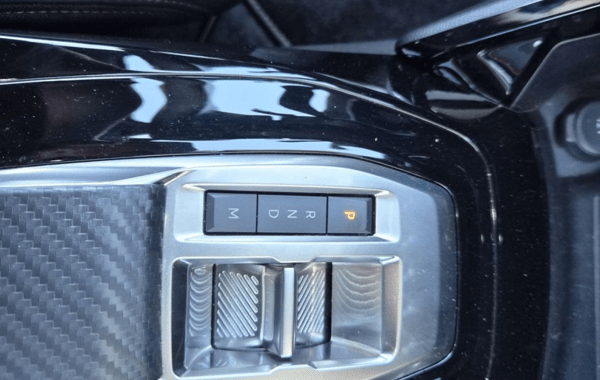 peugeot-2008-1-5-bluehdi-130ch-s-s-gt-eat8 - 962484713