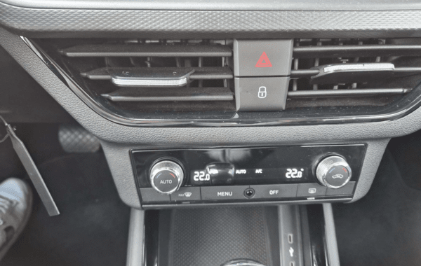 skoda-kamiq-1-0-tsi-evo-110ch-ambition-dsg7 - 962554713