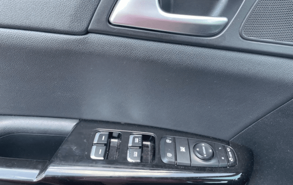 kia-sportage-1-6-crdi-136ch-isg-design-4x2-dct7 - 962704713