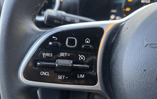 mercedes-classe-a-180-136ch-business-line - 962754713