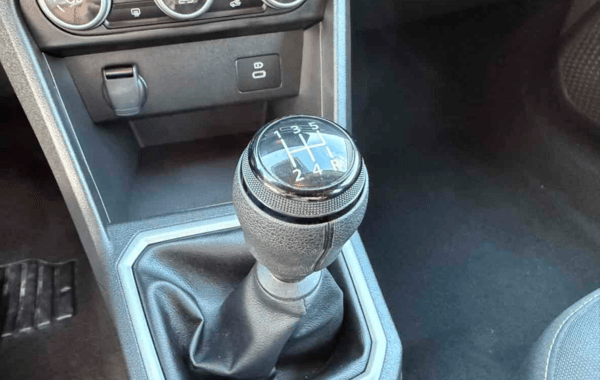 dacia-sandero-1-0-tce-90ch-journey - 963084713
