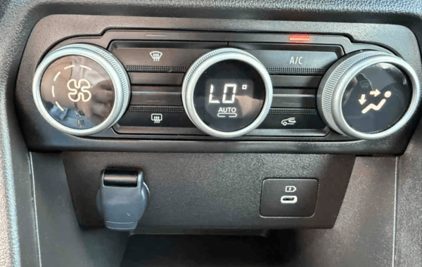 dacia-sandero-1-0-tce-90ch-journey - 963084713