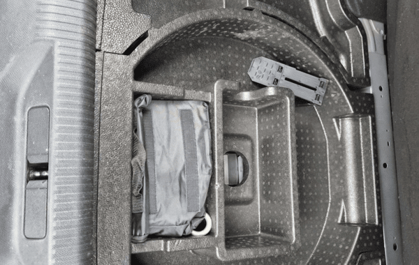 peugeot-308-1-2-puretech-130ch-s-s-allure-pack-eat8 - 963154713