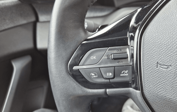 peugeot-308-1-2-puretech-130ch-s-s-allure-pack-eat8 - 963154713