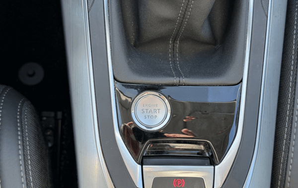 peugeot-308-1-2-130ch-e6-3-s-s-allure - 963364713