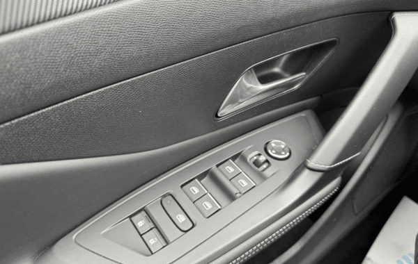 peugeot-308-1-5-bluehdi-130ch-s-s-gt-eat8 - 963434713