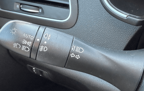 renault-megane-iv-1-5-blue-dci-115ch-evolution-edc-23 - 963464713