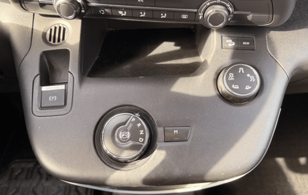 citroen-berlingo-m-bluehdi-130ch-s-s-feel-eat8 - 963574713