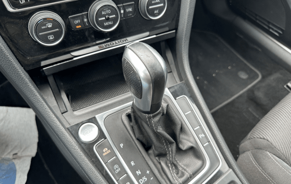 volkswagen-golf-vii-2-0-tsi-300ch-r-4motion-dsg7-euro6d-t-5p - 964494713