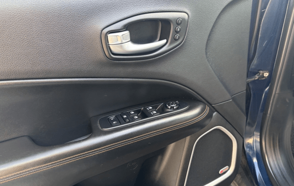 jeep-compass-1-6-multijet-ii-120ch-limited-4x2-117g - 964744713
