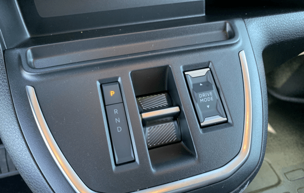 citroen-jumpy-fg-xl-2-2-diesel-180ch-cabine-approfondie-fixe-automatique - 964944713