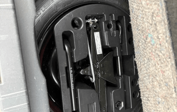 renault-captur-1-5-dci-90ch-stop-start-energy-hypnotic-eco2-euro6-2015 - 965454713
