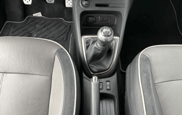 renault-captur-1-5-dci-90ch-stop-start-energy-hypnotic-eco2-euro6-2015 - 965454713