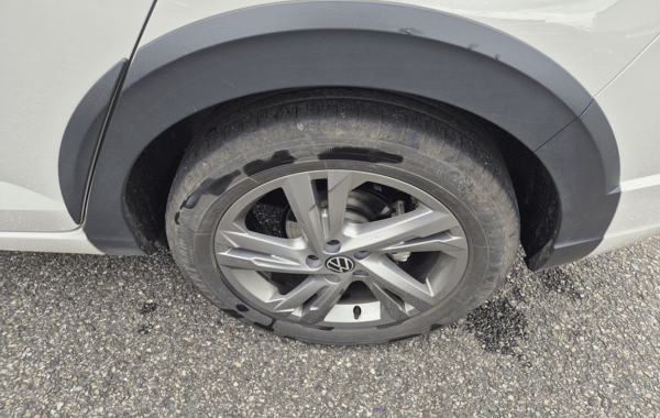 volkswagen-taigo-1-5-tsi-150ch-r-line-dsg7 - 966114713