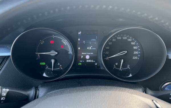 toyota-c-hr-122h-edition-2wd-e-cvt-my22 - 966284713