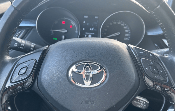 toyota-c-hr-122h-edition-2wd-e-cvt-my22 - 966284713