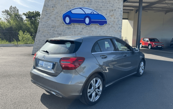 mercedes-classe-a-180-d-sensation-7g-dct - 966324713