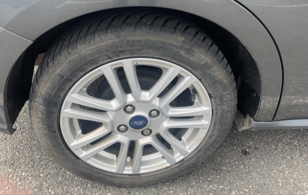 ford-tourneo-courier-1-0e-100ch-titanium - 966654713