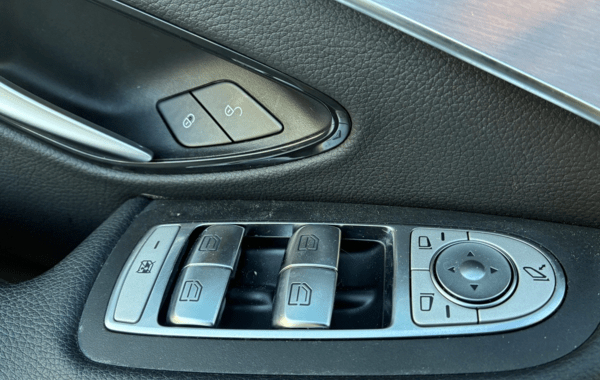 mercedes-classe-c-200-d-163ch-amg-line - 966674713