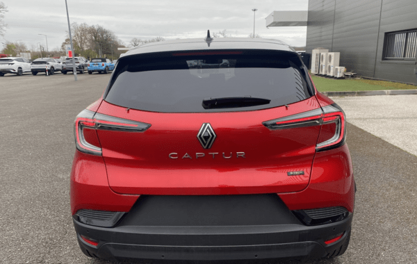 renault-captur-ii-1-8-e-tech-full-hybrid-160ch-techno-26 - 966764713