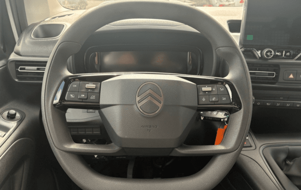 citroen-berlingo-m-1-5-bluehdi-100ch-s-s-plus-5-places-n1 - 966984713