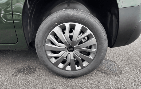 citroen-berlingo-m-1-5-bluehdi-100ch-s-s-plus-5-places-n1 - 967144713