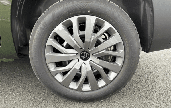 citroen-berlingo-m-1-5-bluehdi-100ch-s-s-plus-5-places-n1 - 967164713