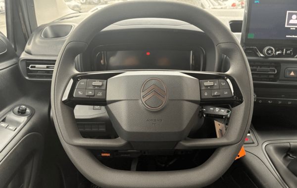 citroen-berlingo-m-1-5-bluehdi-100ch-s-s-plus-5-places-n1 - 967164713