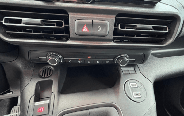 citroen-berlingo-m-1-5-bluehdi-100ch-s-s-plus-5-places-n1 - 967264713