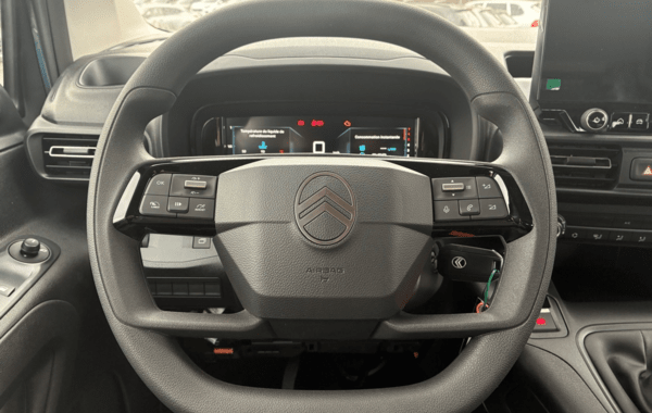 citroen-berlingo-m-1-5-bluehdi-100ch-s-s-plus-5-places-n1 - 967274713