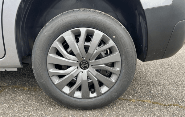 citroen-berlingo-m-1-5-bluehdi-100ch-s-s-plus-5-places-n1 - 967314713
