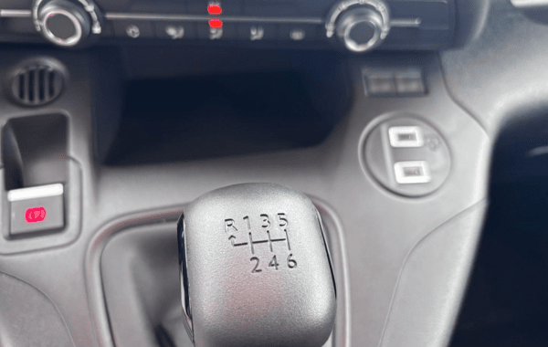 citroen-berlingo-m-1-5-bluehdi-100ch-s-s-plus-5-places-n1 - 967324713