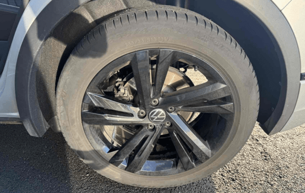 volkswagen-tiguan-2-0-tdi-150ch-r-line-dsg7 - 967924713