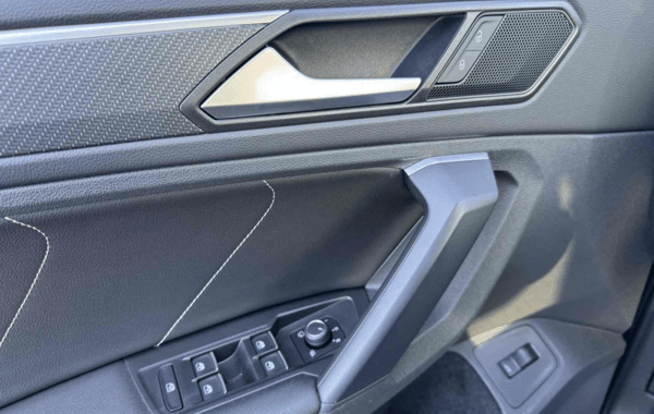 volkswagen-tiguan-2-0-tdi-150ch-r-line-dsg7 - 967924713