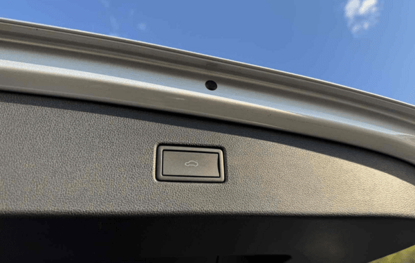 volkswagen-tiguan-2-0-tdi-150ch-r-line-dsg7 - 967924713