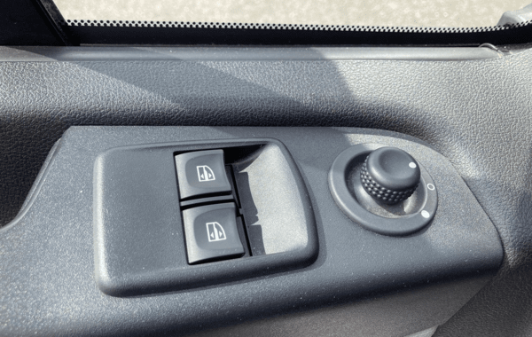 renault-trafic-iii-fg-l1h1-1000-1-6-dci-120ch-grand-confort-euro6 - 968124713