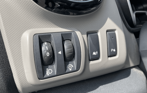 renault-trafic-iii-fg-l1h1-1000-1-6-dci-120ch-grand-confort-euro6 - 968124713