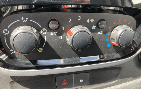 renault-trafic-iii-fg-l1h1-1000-1-6-dci-120ch-grand-confort-euro6 - 968124713