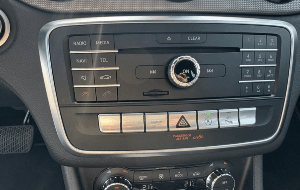 mercedes-gla-180-sensation-7g-dct - 968974713