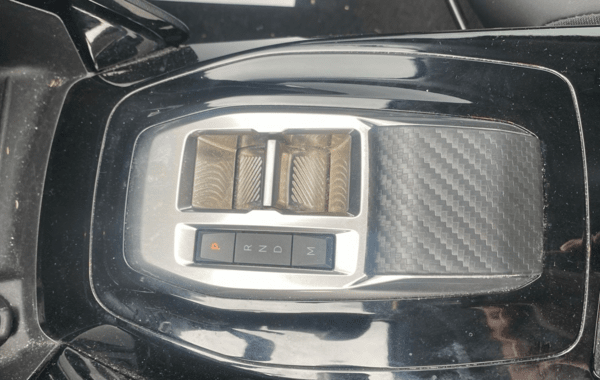 peugeot-208-1-2-hybrid-110ch-allure-e-dcs6 - 969834713