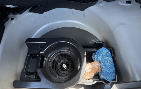 peugeot-208-1-2-hybrid-110ch-allure-e-dcs6 - 969934713