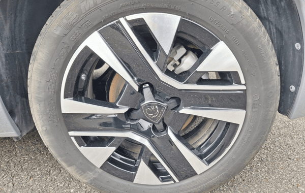 peugeot-208-1-2-hybrid-110ch-allure-e-dcs6 - 969934713