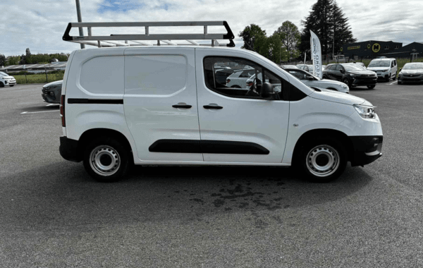 toyota-proace-city-medium-100-d-4d-dynamic - 970344713